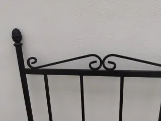 Cabecero de cama metálico negro 90 cm