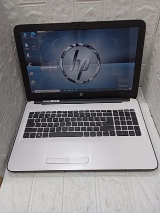 Computer portatile HP 15-ba004ns (1798)