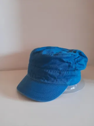 Gorra azul