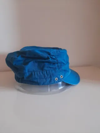 Gorra azul