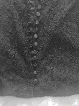 Giacchina pizzo nera con bottoni