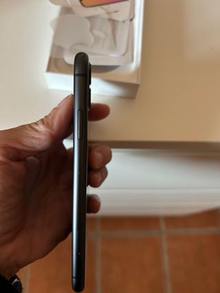 iPhone 11 Nero 128 GB