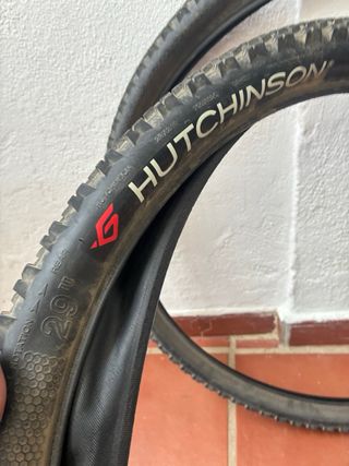 Cubiertas Hutchinson Cobra 29