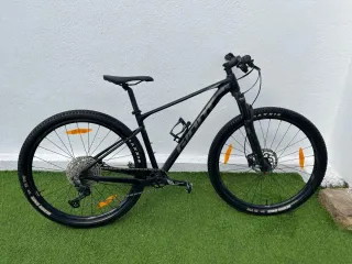 Bicicleta Giant XTC casi nueva