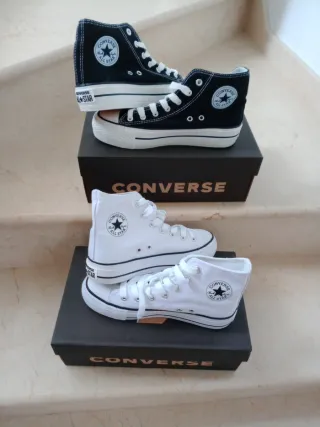 Converse All Star Botas Negras y Blanca