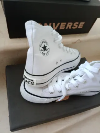 Converse All Star Botas Negras y Blanca