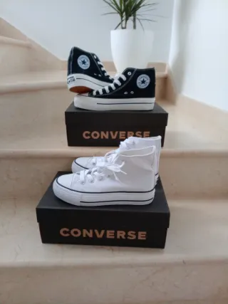 Converse All Star Botas Negras y Blanca