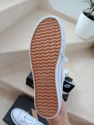 Converse All Star Botas Negras y Blanca