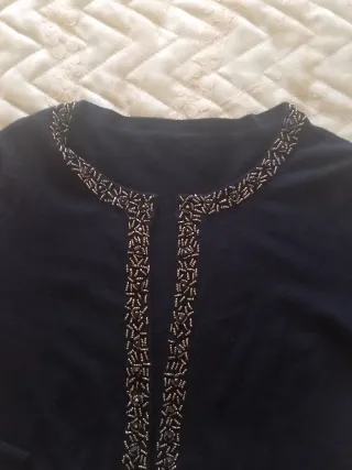 Cardigan blu notte con dettagli oro