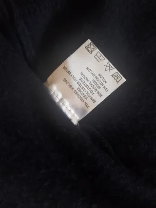 Cardigan blu notte con dettagli oro