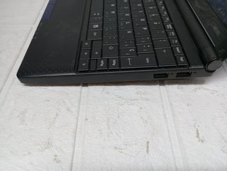 Portatile TOSHIBA NB500-10F (1794)