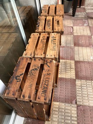 Cajas de madera (4 unidades)