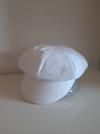 Gorra blanca