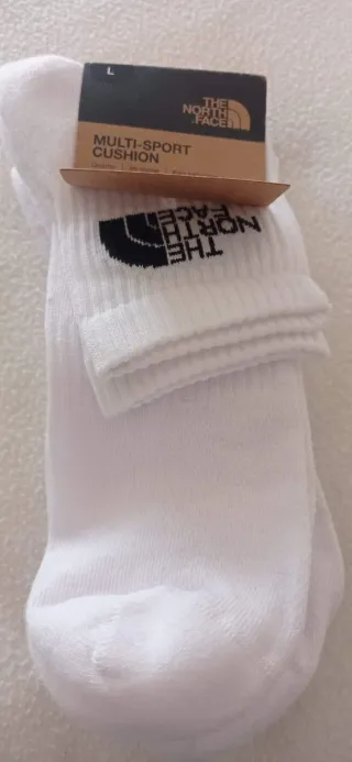 Pack Gorro The North Face + Calcetines