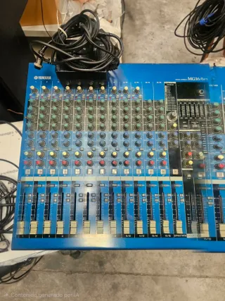 Console di mixaggio Yamaha MG16/6FX Mesa