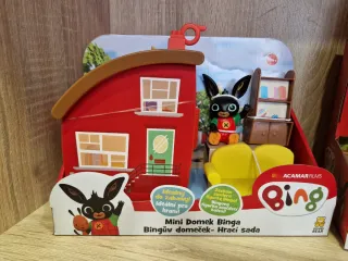 Casa di Bing con personaggi e mobili