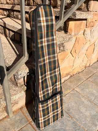 Guitarra de viaje Arrow plegable