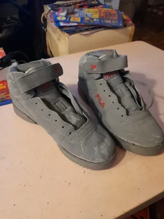 Zapatilla Hombre Fila Gris