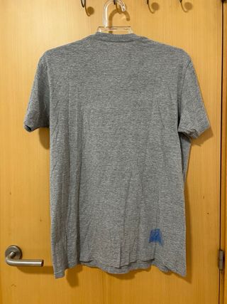 Camiseta gris Quiksilver