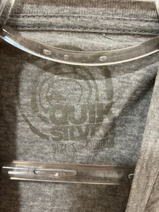 Camiseta gris Quiksilver