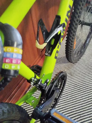 Bicicleta B TWIN Rockrider 24