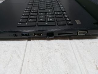 Computer portatile Asus F501A (1787)