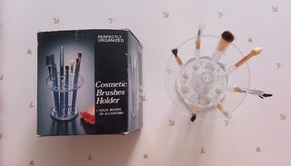 Soporte organizador para brochas de maquillaje