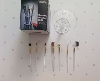 Soporte organizador para brochas de maquillaje