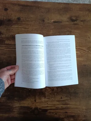 Introducción al derecho laboral en el empleo pú...