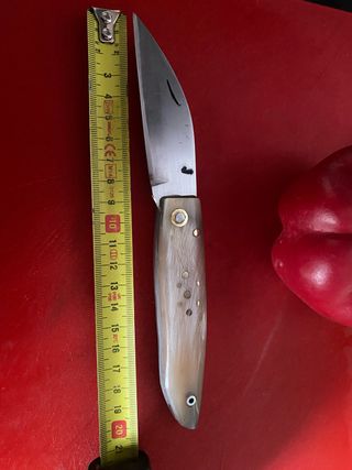 Herramienta de corte artesanal