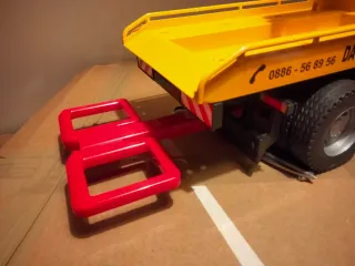 Camión grúa Bruder Man TGA