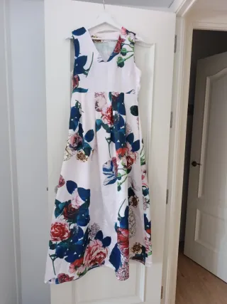 Vestido fiesta floral blanco
