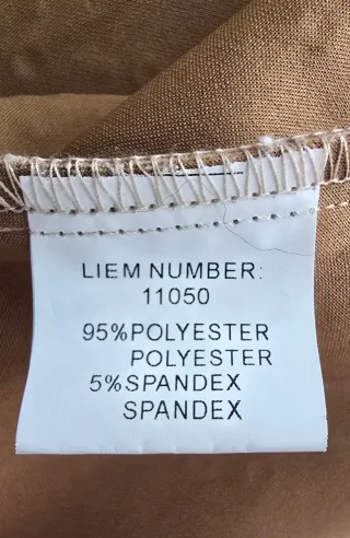 Chaleco efecto ante con tachuelas