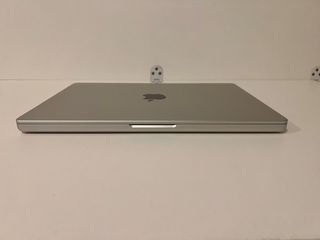IMPOLUTO | Macbook Pro m3 512gb + 1 Año Garantía
