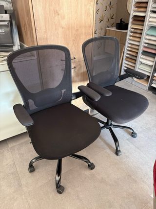 2 Sedie da Ufficio Nere con Ruote