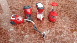 Cucina giocattolo in legno