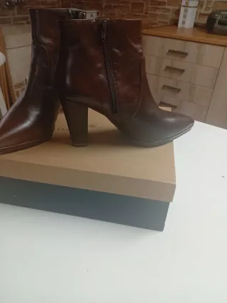 Botines piel Estefanía Marco marrones talla 40