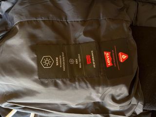 Abrigo Levi's acolchado