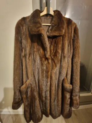 Abrigo visón sintético marrón