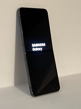 Samsung Galaxy Z Flip3 Verde