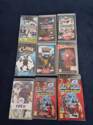 Lote 8 giochi PSP: FIFA, PES, Ratchet & Clank