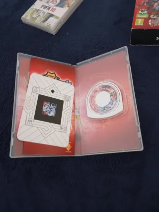 Lote 8 giochi PSP: FIFA, PES, Ratchet & Clank