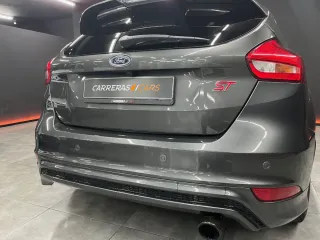 Ford Focus ST line 182cv