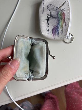 Monederos preciosos plateado y unicornio