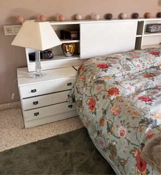 Habitación completa: somier, colchón y muebles