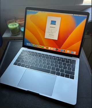 MacBook Pro A1708 2017 16GB SSD Plata
