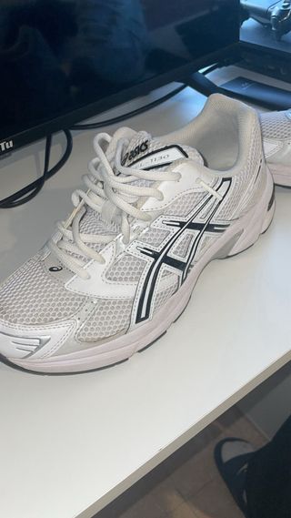 ASICS GEL-1130 Blancas Talla 42