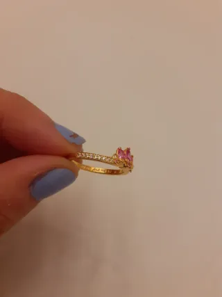 Anillo Corona Pandora Oro Rosa y Piedras Rosas