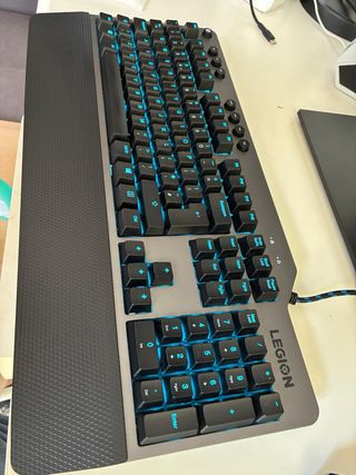 Teclado Gaming Mecánico Lenovo Legion K500 RGB