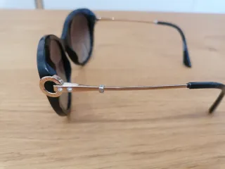 Gafas de sol Bvlgari mujer negras y doradas